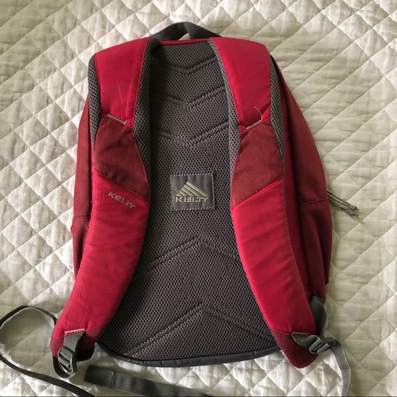 Small Pink Kelty Backpack- perfect for kids or an everyday bag! Open to offers! - Picture 2 of 4
